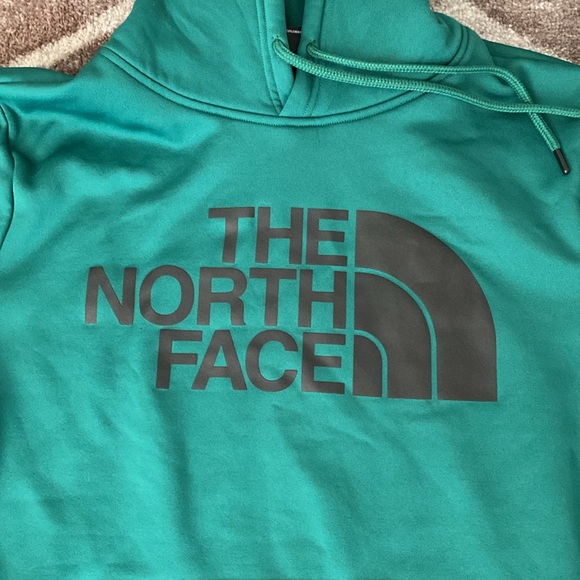 New Men’s The North Face Pullover Hoodie Medium NWOT - Picture 2 of 4